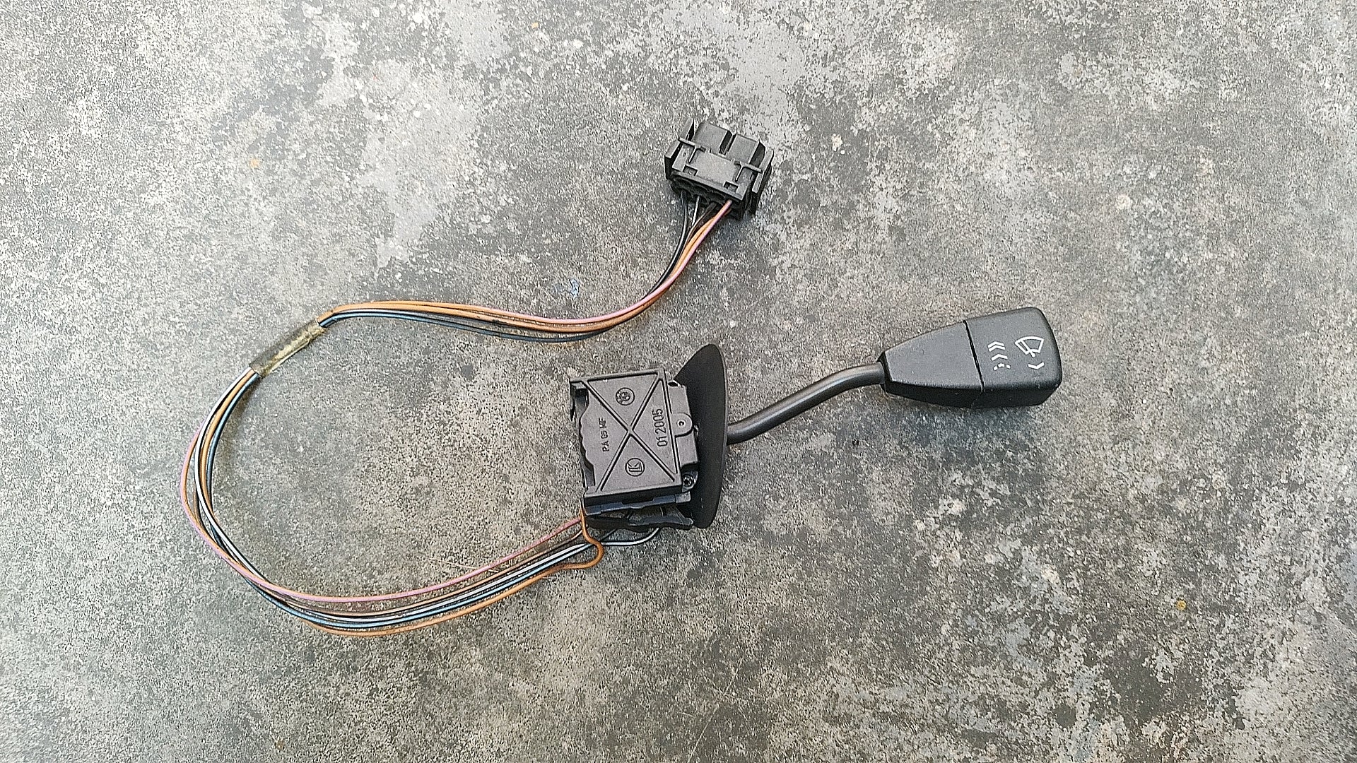 92-95 BMW 325i OEM Wiper Switch Stalk