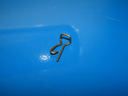 92-96 Toyota Camry OEM A/T Shifter Cable Lock Clip