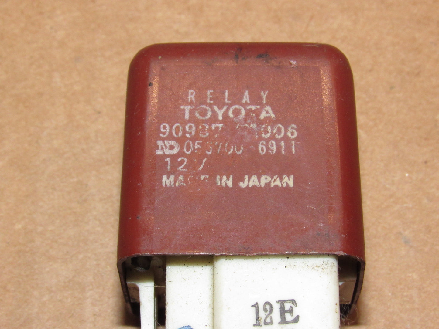 Toyota OEM Relay 90987-02006
