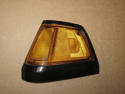 84 85 Honda Civic OEM Front Signal Corner Light - Left