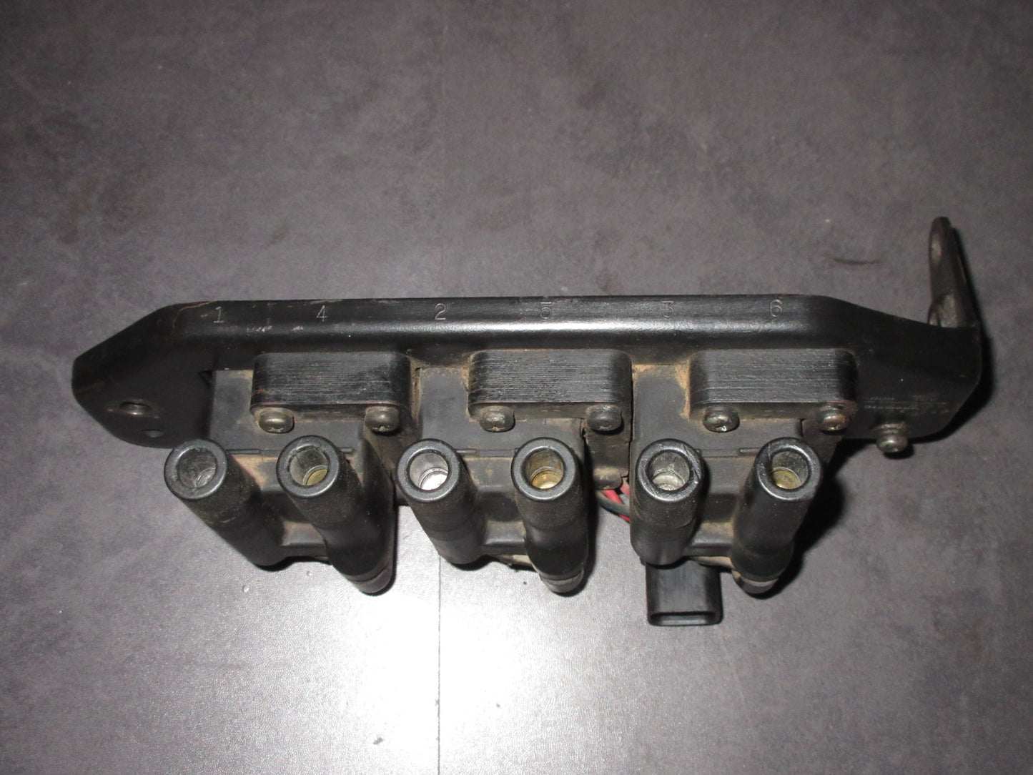 91 92 Mitsubishi 3000GT OEM Ignition Coil Pack