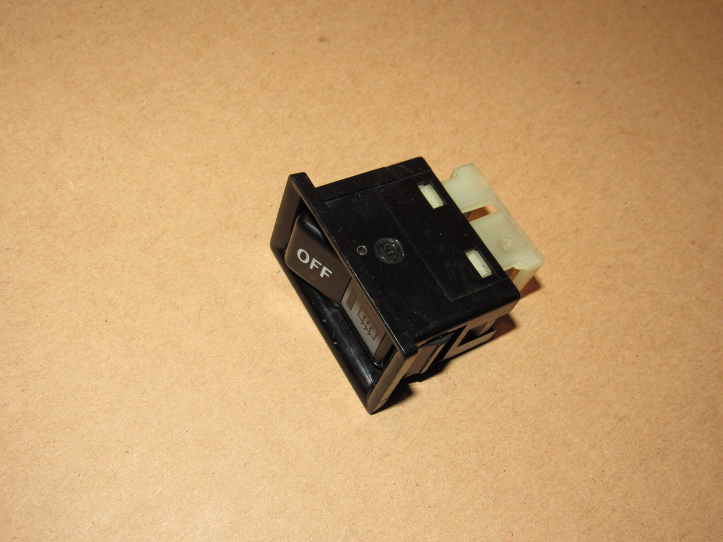 85 86 87 Toyota Corolla GTS AE86 OEM Rear Defroster Switch