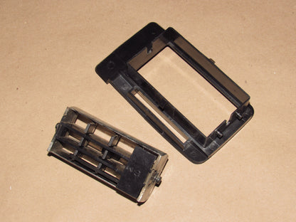 74-76 Toyota Corona OEM Dash Air Vent Louver - Right
