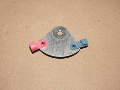 99-02 Toyota 4Runner OEM Front Door Linkage Rod Bell Crank Clip Right