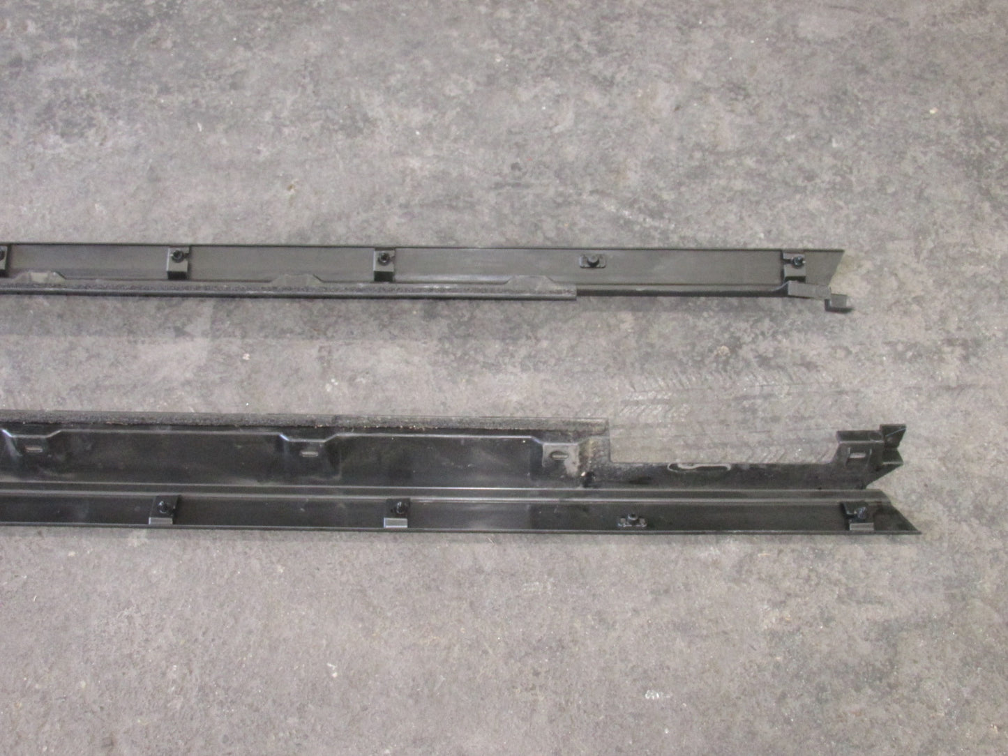 16-22 Lexus RX350 RX450 OEM Rocker Panel Door Lower Moulding Set