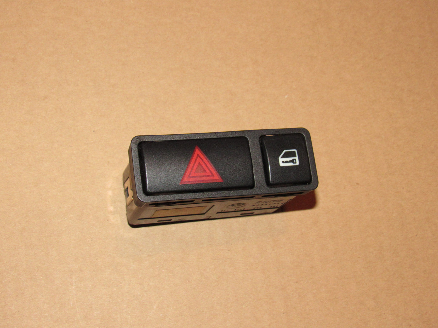 03-08 BMW Z4 OEM Hazard and Central Door Lock Switch