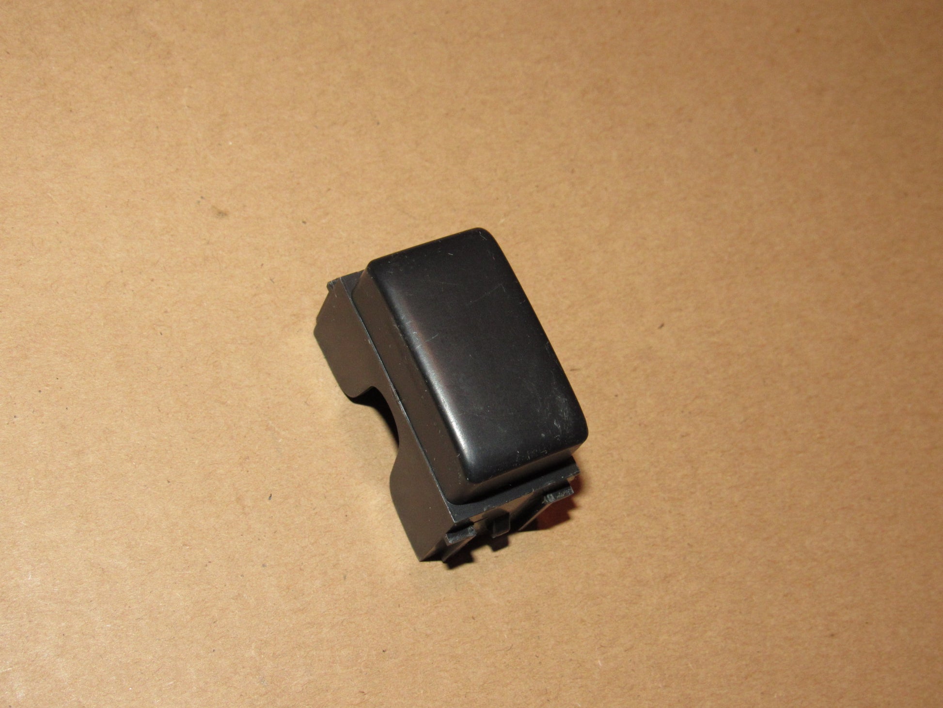04-08 Nissan Maxima OEM Heated Steering Wheel Switch Delete Cap