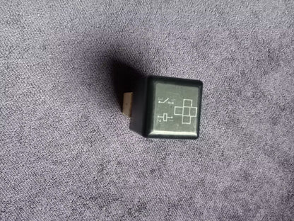 Toyota OEM Relay 90987-02010