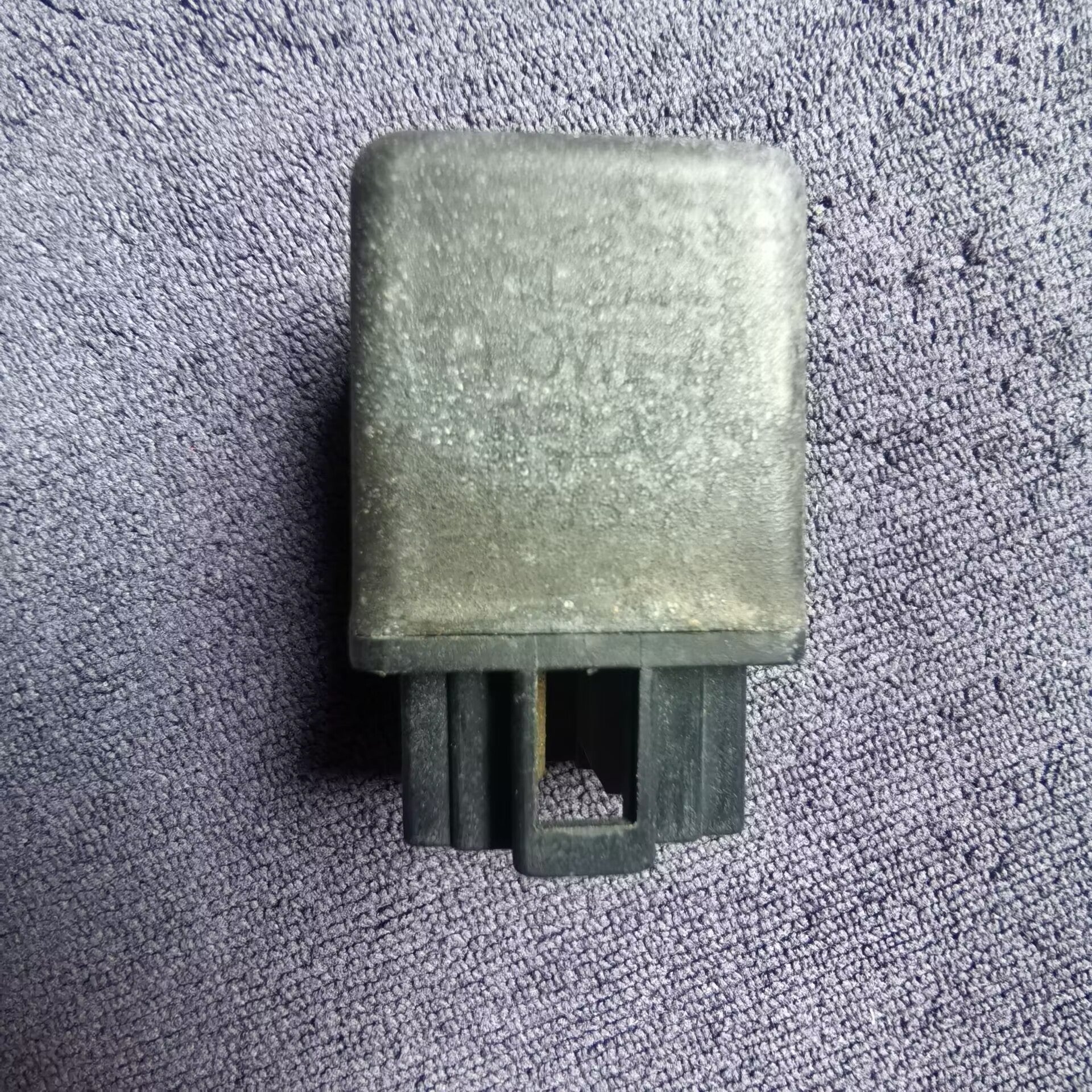 Universal Power Relay 4 Prongs