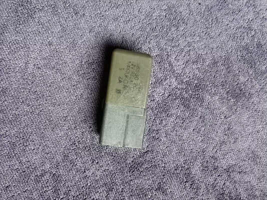 Toyota OEM Relay 86530-20070