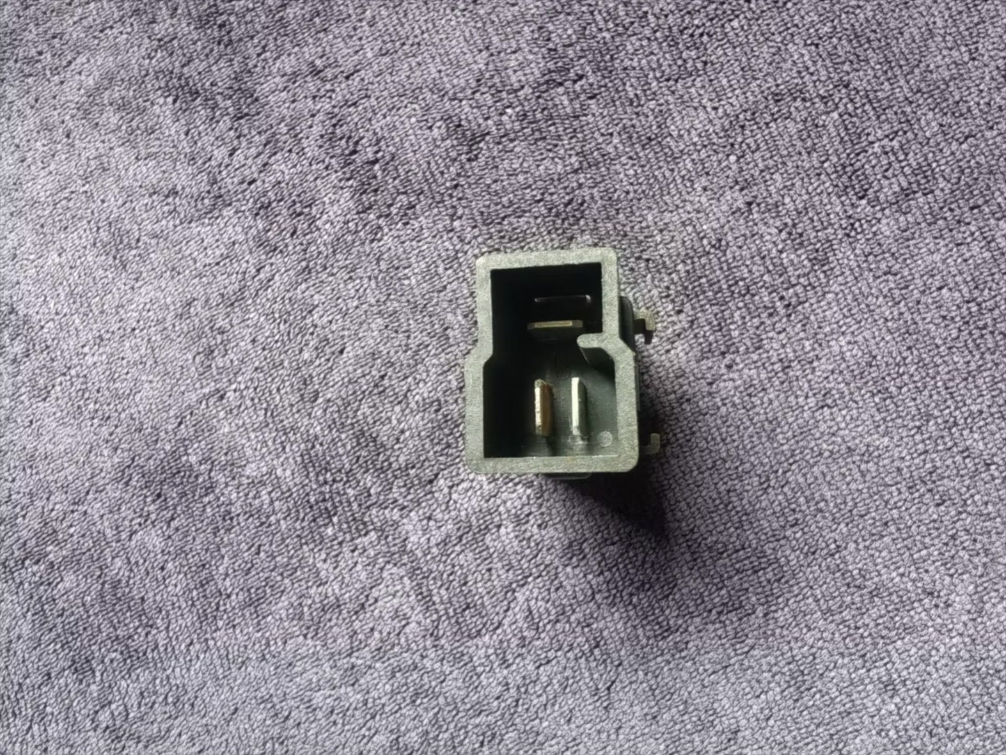 Toyota OEM Relay 86530-20070